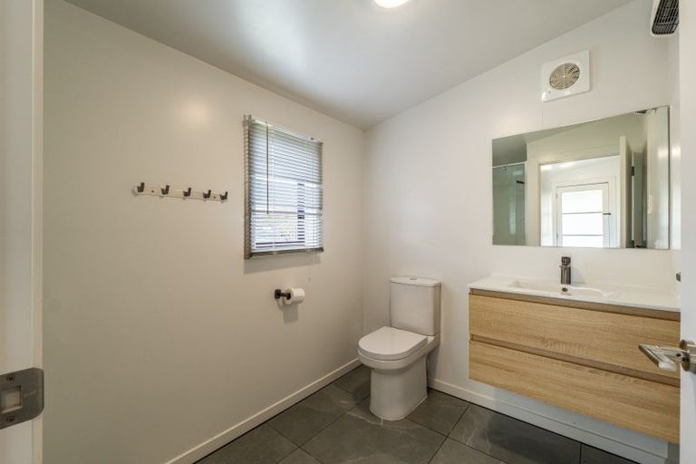 Photo of property in 19 Hamilton Street, East Gore, Gore, 9710
