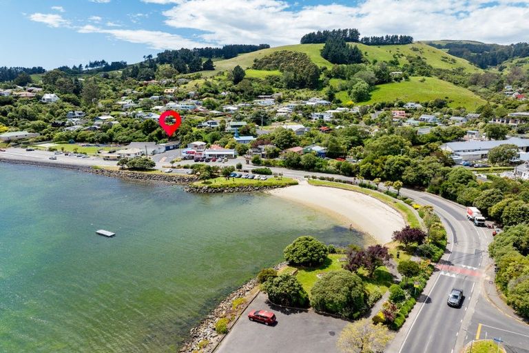 Photo of property in 1 Greenacres Street, Macandrew Bay, Dunedin, 9014