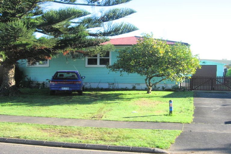 Photo of property in 6 Bettina Place, Manurewa, Auckland, 2102