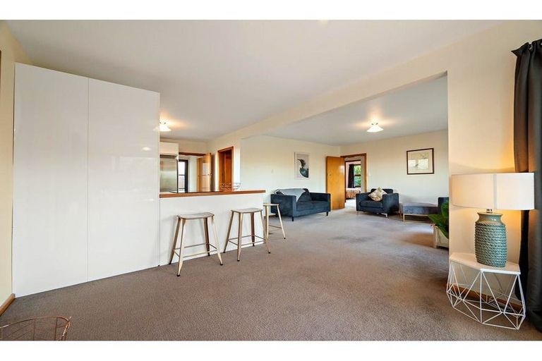 Photo of property in 302 Wigram Road, Wigram, Christchurch, 8025
