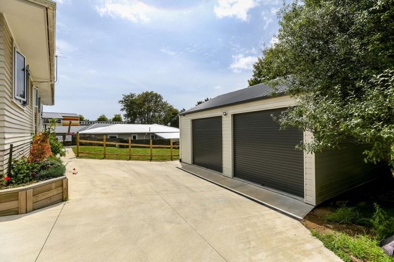 Photo of property in 32 Elizabeth Place, Ferndale, New Plymouth, 4310