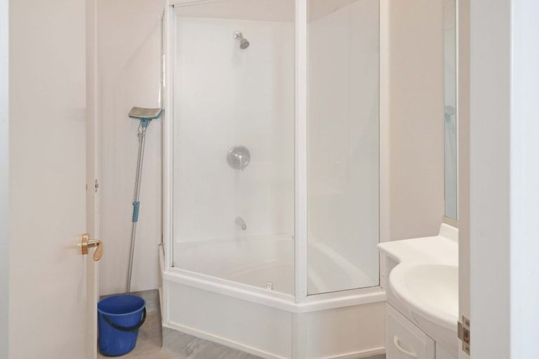 Photo of property in Vicino Apartments, 14/33 Taranaki Street, Te Aro, Wellington, 6011