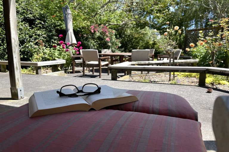 Photo of property in 119 Paekakariki Hill Road, Pauatahanui, Porirua, 5381