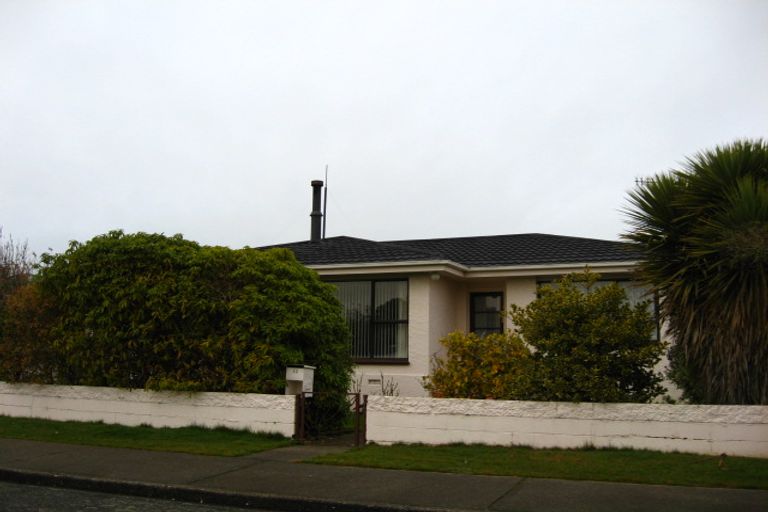 Photo of property in 13 Pine Crescent, Hargest, Invercargill, 9810