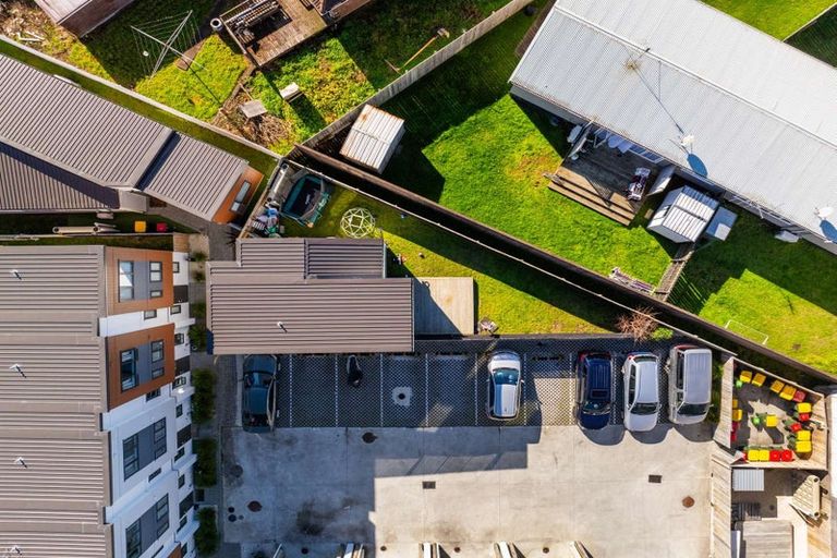 Photo of property in 9/3 Abbotleigh Avenue, Te Atatu Peninsula, Auckland, 0610