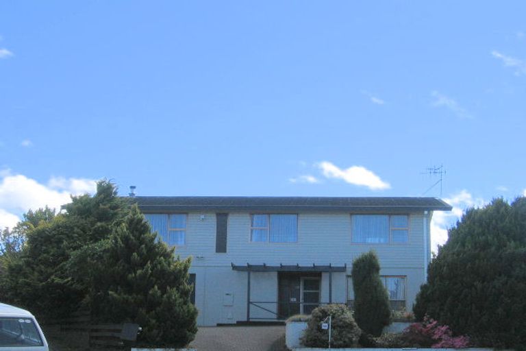 Photo of property in 14 Gladstone Grove, Richmond Heights, Taupo, 3330