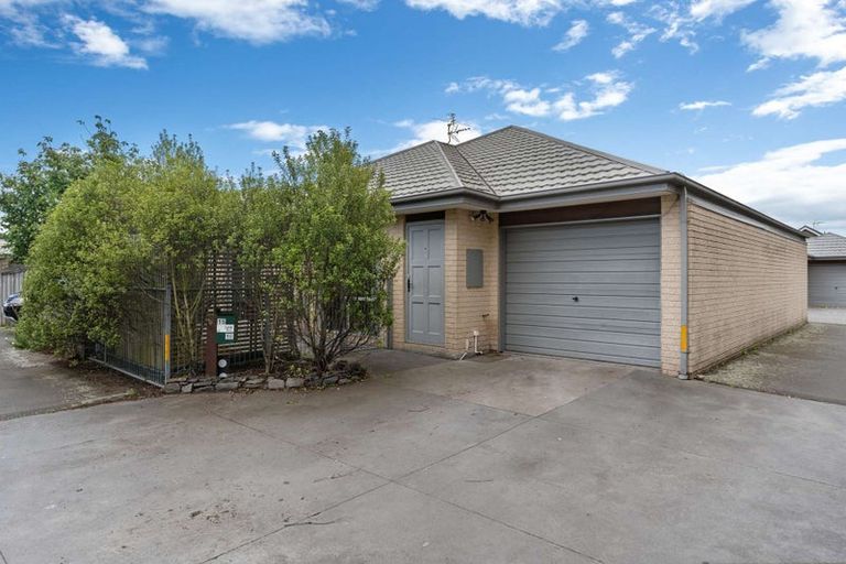 Photo of property in 15/10 Collins Street, Addington, Christchurch, 8024