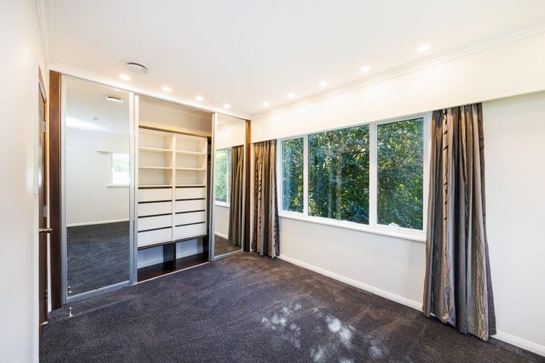 Photo of property in 27 Saint Albans Avenue, Hokowhitu, Palmerston North, 4410