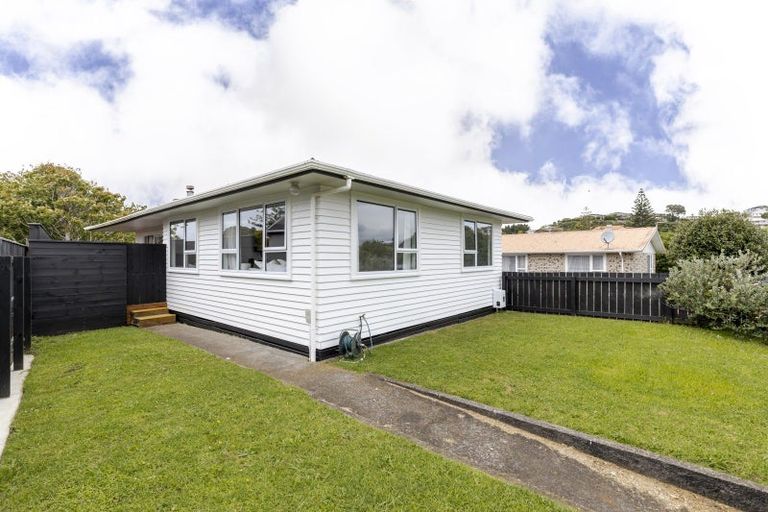 Photo of property in 60 Rosendale Avenue, Spotswood, New Plymouth, 4310