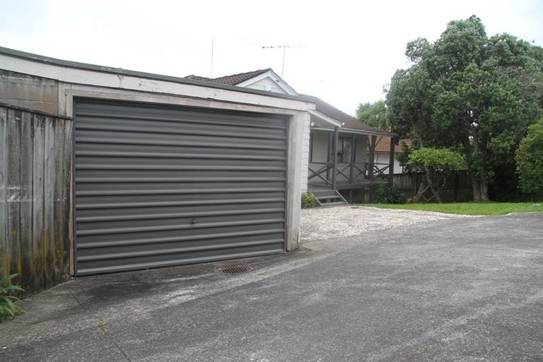 Photo of property in 3/39 Larne Avenue, Pakuranga Heights, Auckland, 2010