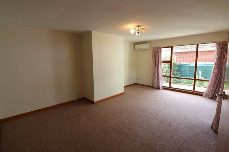 Photo of property in 1 Ballantyne Avenue, Upper Riccarton, Christchurch, 8041
