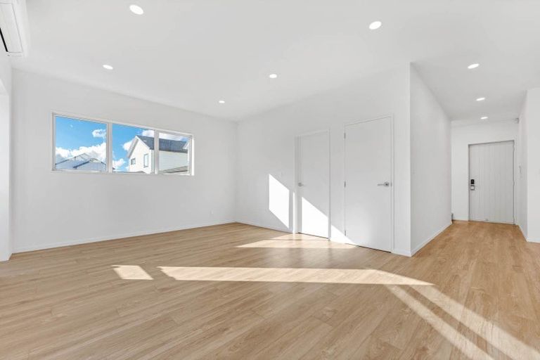 Photo of property in 7b Ascent Street, Flat Bush, Auckland, 2019