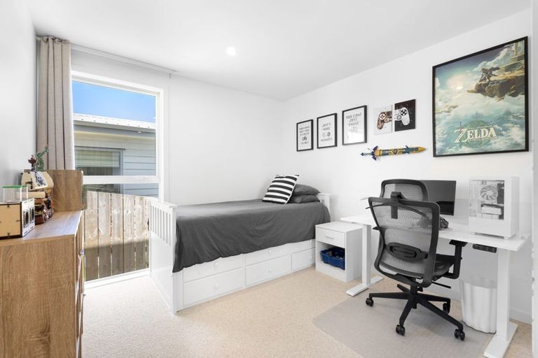 Photo of property in 5 Ringi Lane, Orewa, 0931
