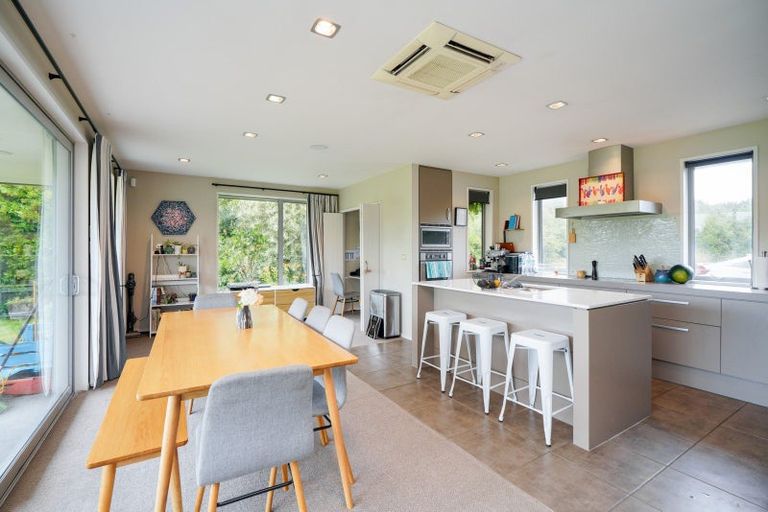 Photo of property in 69 Taiepa Road, Otatara, Invercargill, 9879