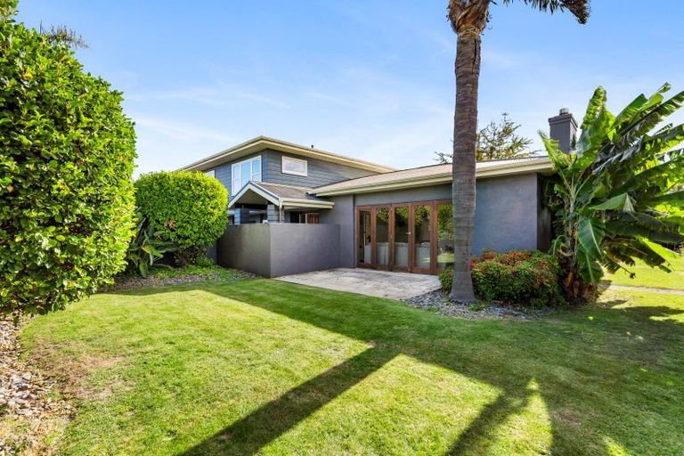 Photo of property in 125 Gloucester Street, Taradale, Napier, 4112
