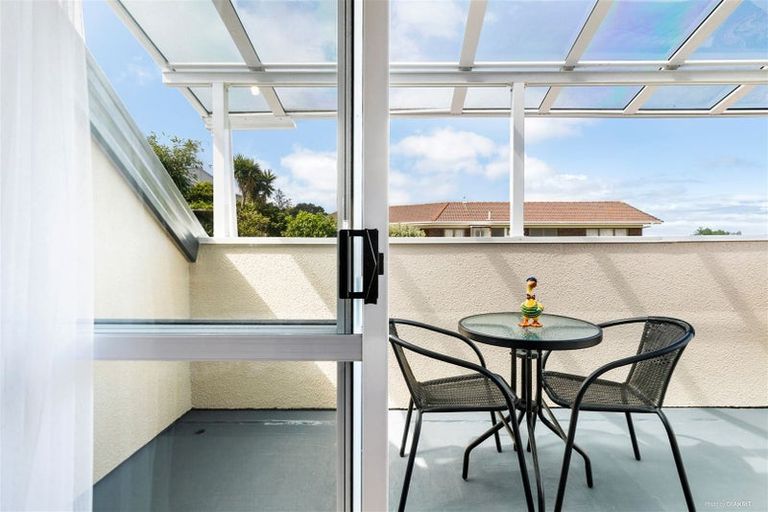 Photo of property in 66a Haseler Crescent, Howick, Auckland, 2014