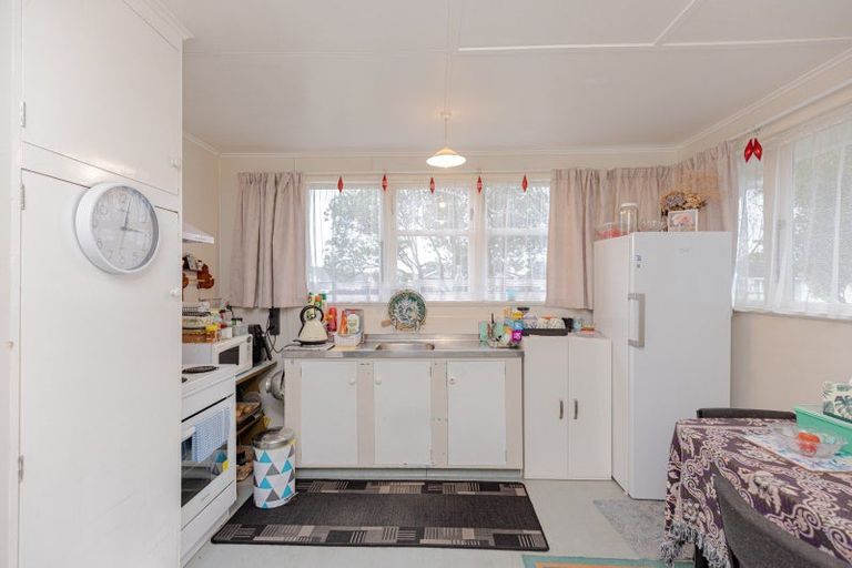 Photo of property in 69 Titoki Street, Castlecliff, Whanganui, 4501