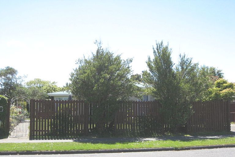 Photo of property in 56 Cottonwood Street, Parklands, Christchurch, 8083