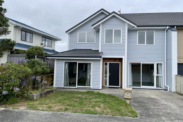 Photo of property in 34a Landsdowne Terrace, Karori, Wellington, 6012