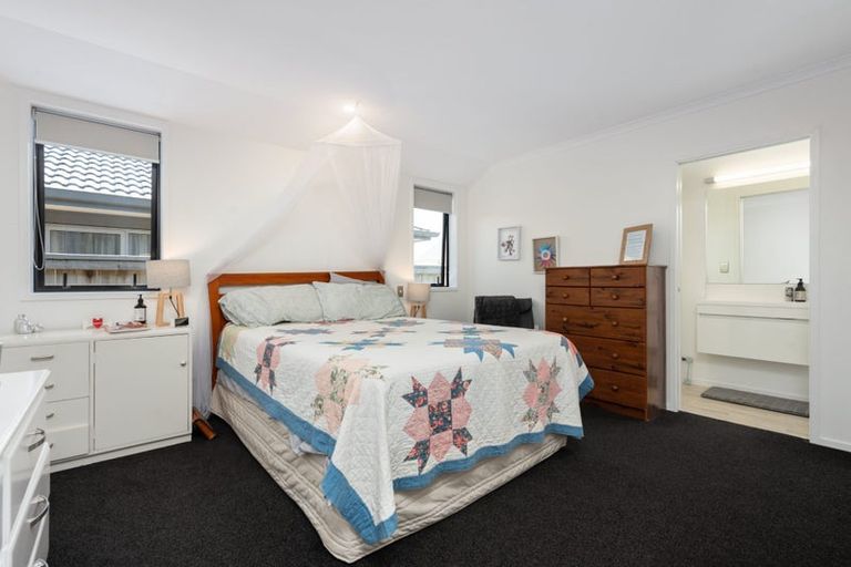 Photo of property in 14 Selliera Place, Papamoa Beach, Papamoa, 3118