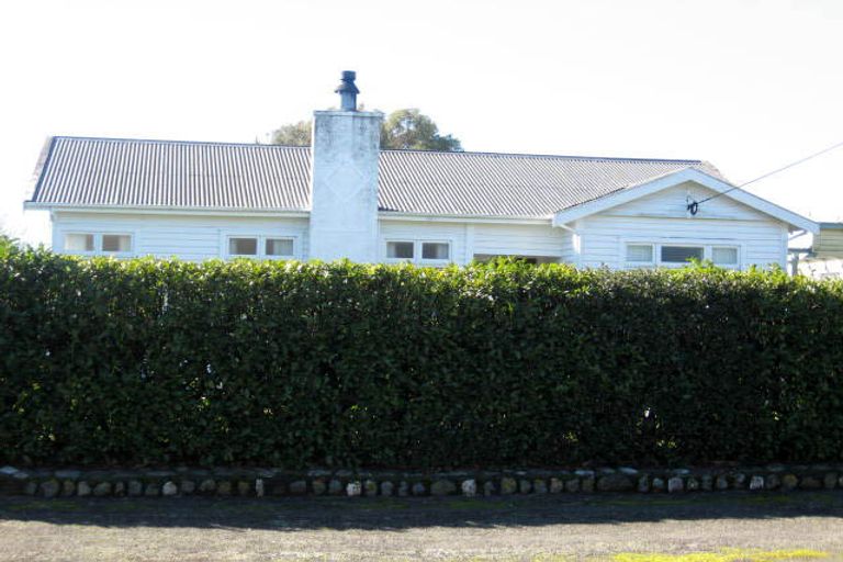 Photo of property in 40 Victoria Street, Carterton, 5713