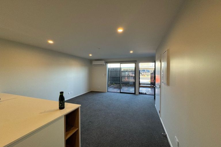 Photo of property in 1/20 Fitzherbert Road, Wainuiomata, Lower Hutt, 5014