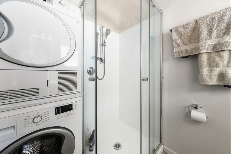 Photo of property in 4t Rutland Street, Picton, 7220