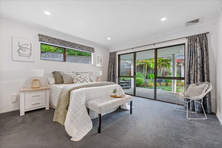 Photo of property in 7 Bannings Way, Hobsonville, Auckland, 0618