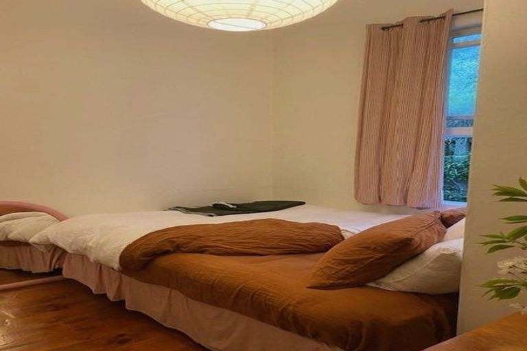 Photo of property in 19 Crieff Street, Northland, Wellington, 6012