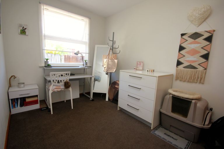 Photo of property in 3/38 North Avon Road, Richmond, Christchurch, 8013