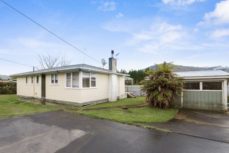 Photo of property in 103b Mount View Drive, Mangakakahi, Rotorua, 3015