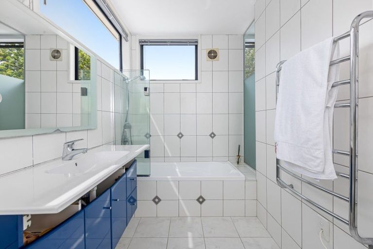 Photo of property in 47 Eban Avenue, Hillcrest, Auckland, 0627