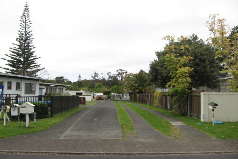 Photo of property in 71 The Circle, Manly, Whangaparaoa, 0930