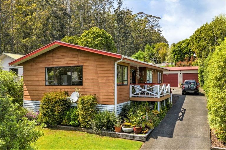 Photo of property in 5 Tuatahi Place, Kerikeri, 0230