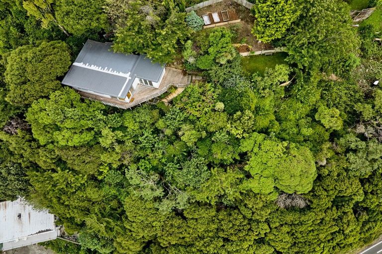 Photo of property in 72 Paremata Road, Paremata, Porirua, 5024