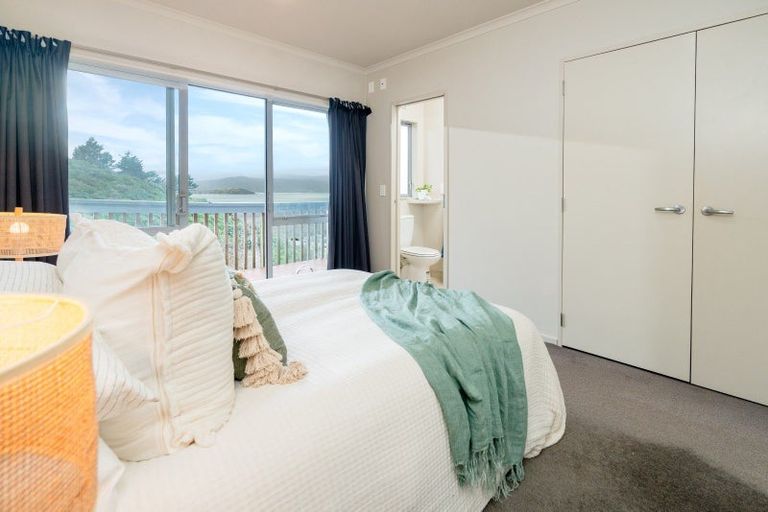 Photo of property in Onslow Heights, 17f Onslow Road, Khandallah, Wellington, 6035