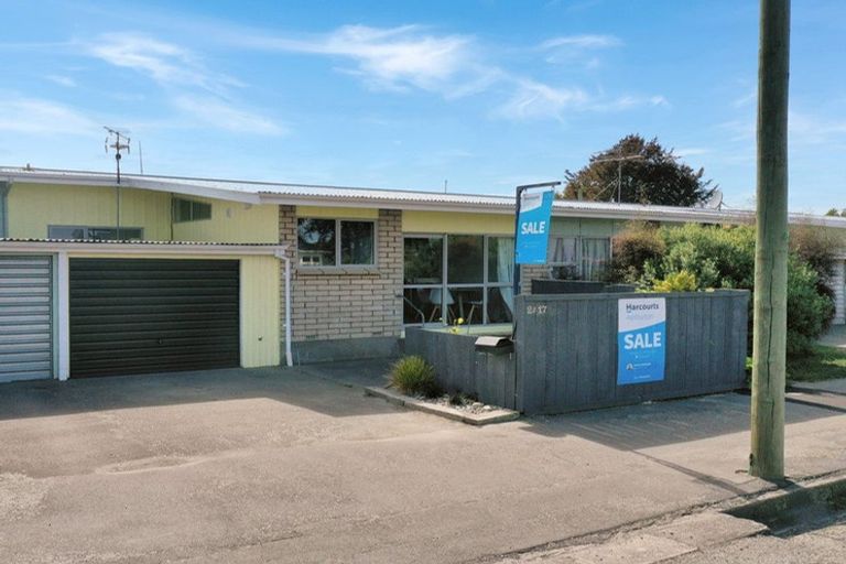 Photo of property in 2/17 Wills Street, Ashburton, 7700