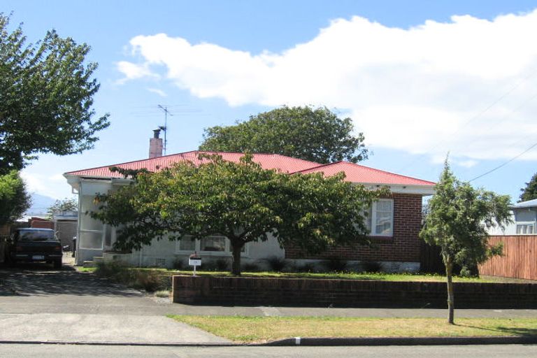 Photo of property in 17 Beth Street, Trentham, Upper Hutt, 5018