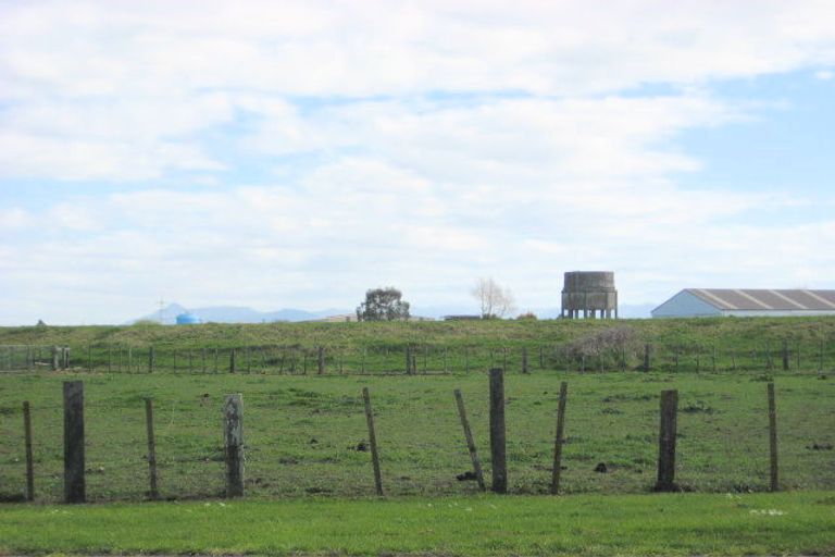 Photo of property in 33 Hydro Road, Edgecumbe, 3120