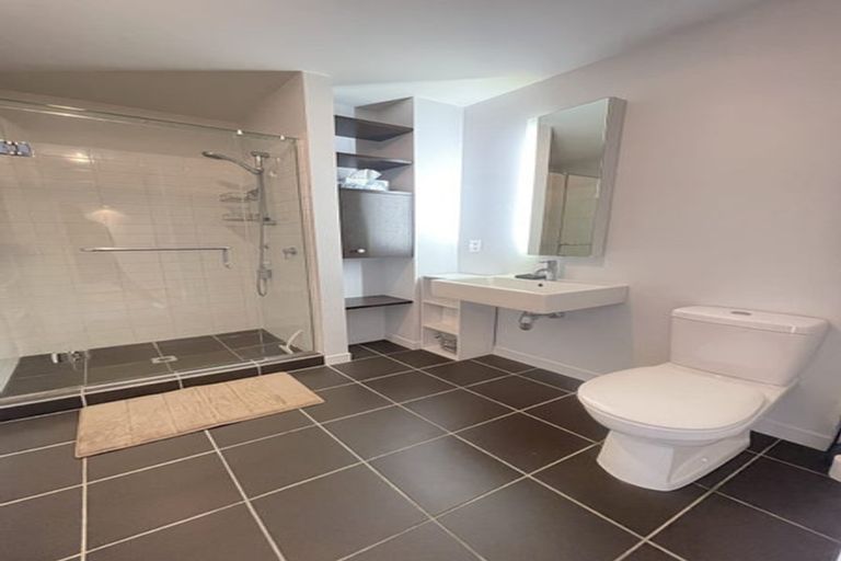 Photo of property in Montreaux Apartments, 3f/164 The Terrace, Wellington Central, Wellington, 6011