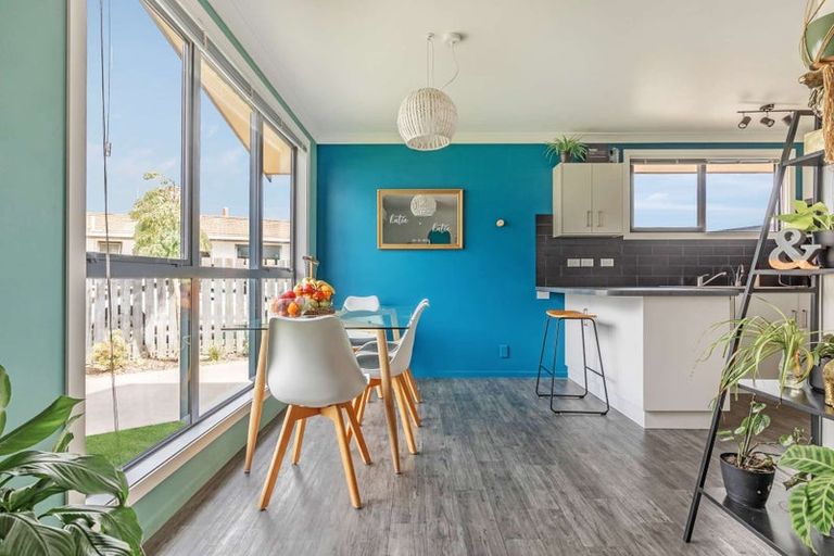 Photo of property in 53 Puriri Crescent, Edgecumbe, 3120