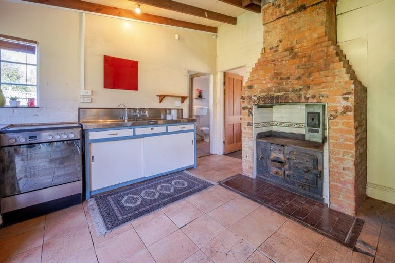 Photo of property in 11 Bruce Terrace, Akaroa, 7520