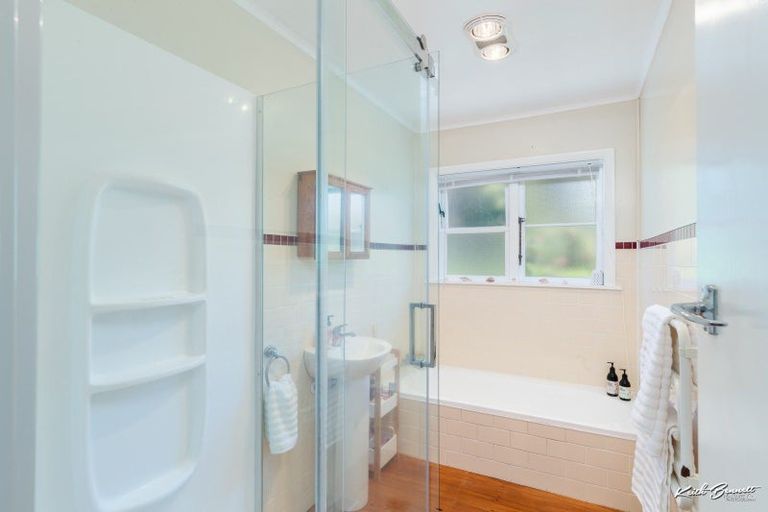 Photo of property in 11a Tawai Street, Trentham, Upper Hutt, 5018
