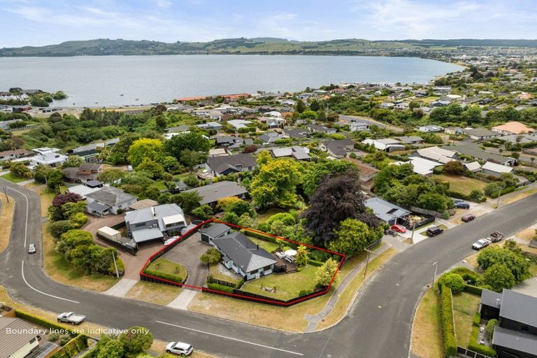 Photo of property in 1 Boundary Road, Waipahihi, Taupo, 3330