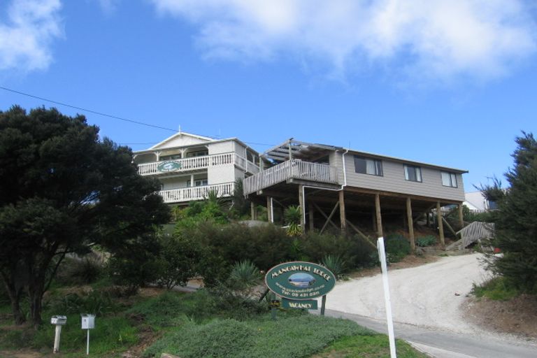 Photo of property in 4 Heather Street, Mangawhai Heads, Mangawhai, 0505