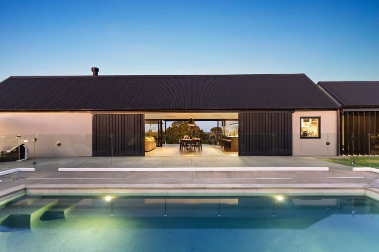 Photo of property in 34 Aroha Road, Te Arai, Wellsford, 0975