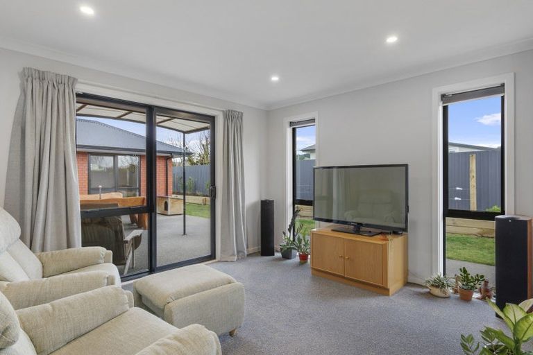 Photo of property in 24 King Street, Coalgate, 7673