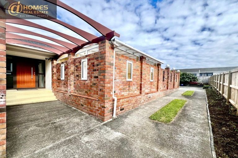 Photo of property in 19 Glenside Avenue, Pakuranga, Auckland, 2010