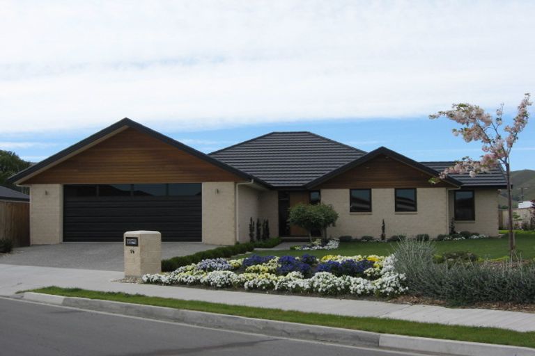 Photo of property in 14 Nikau Drive, Redwoodtown, Blenheim, 7201