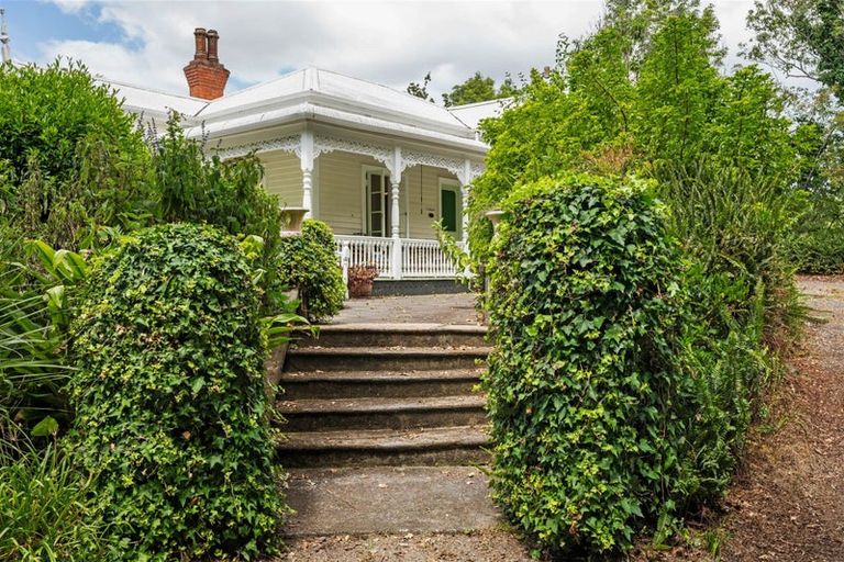 Photo of property in 290 Paihia Road, Kawakawa, 0282